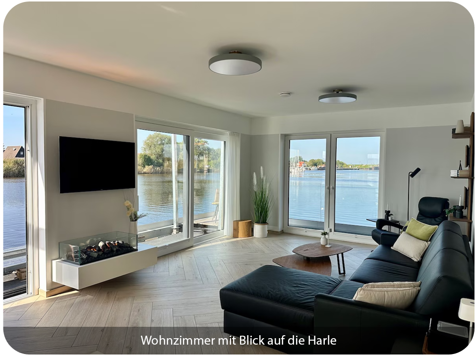 Wohnzimmer mit Blick auf die Harle